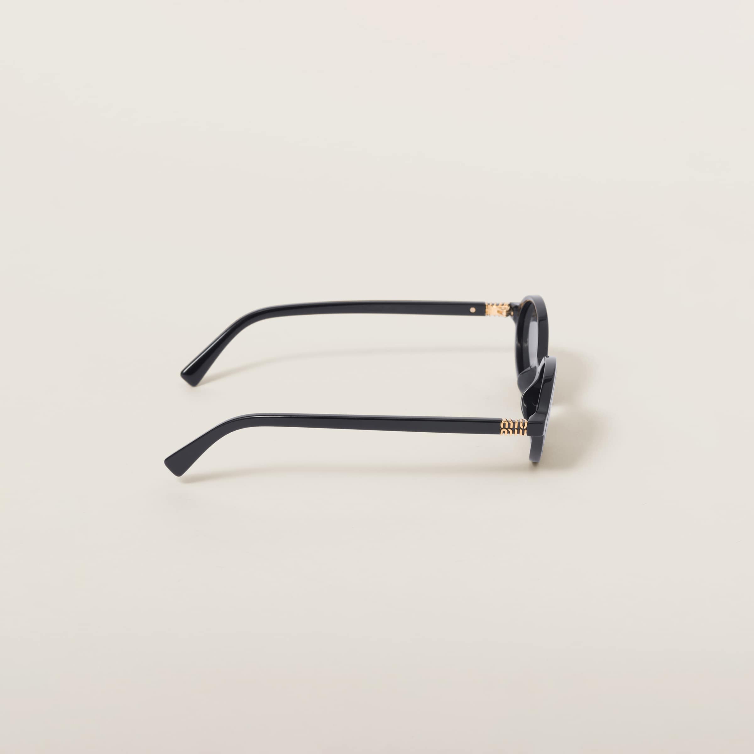 Lunette de soleil Miu Black