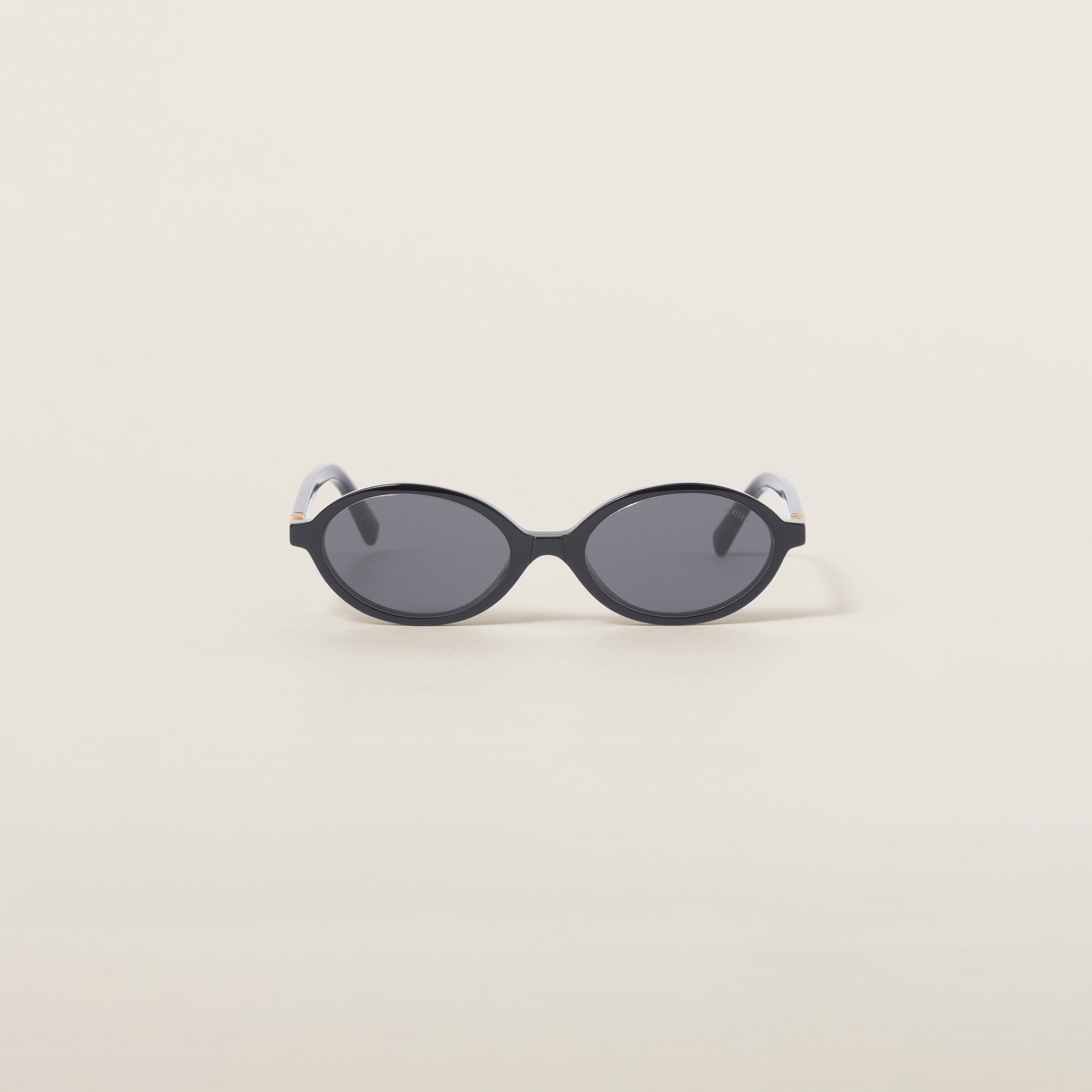 Lunette de soleil Miu Black